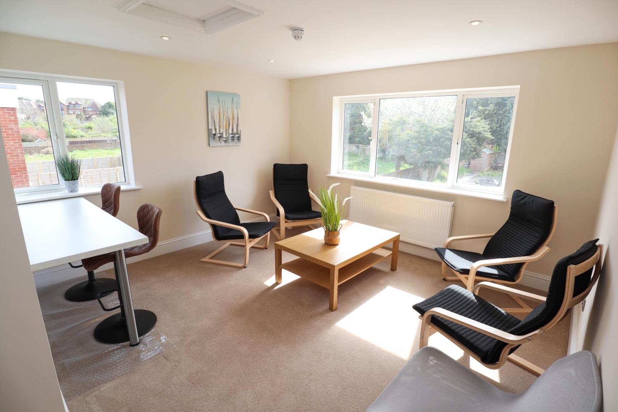 Aqua Nest Eastbourne - En-Suite, Free Parking, Kitchen Extérieur photo